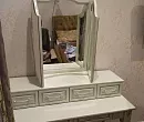 Дамский столик Оливия