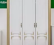 Фото Шкаф 3-х створчатый из серии "Пальма" (белая эмаль с золотой патиной) от производителя 'Муром-Мебель'