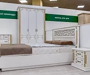 Фото Тумба из серии "Пальма" (белая эмаль с золотой патиной) от производителя 'Муром-Мебель'