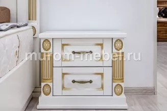 Тумба из серии "Пальма" (белая эмаль с золотой патиной)