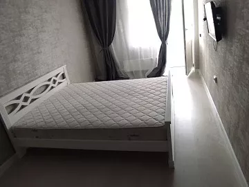 Кровать Лира (белая эмаль)