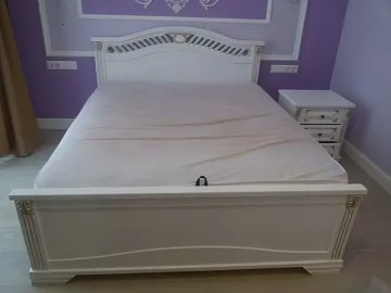 Кровать Оливия из бука