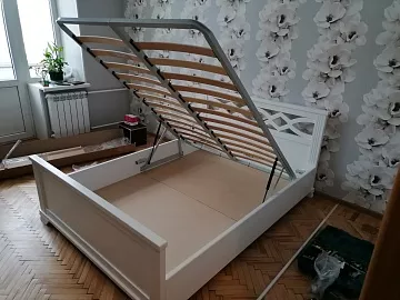 Кровать Лира (белая эмаль)