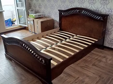 Кровать Оливия из бука