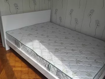 Кровать Готика из дуба
