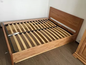Кровать Готика из дуба
