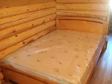 Кровать Бали из дуба