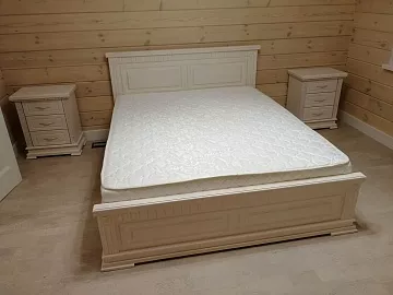 Кровать Флоренция из дуба