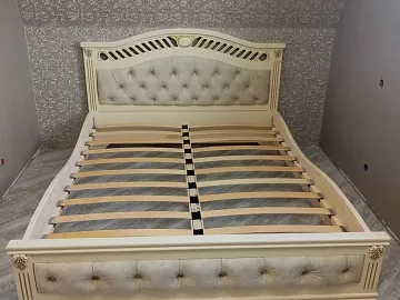 Кровать Оливия Люкс из бука