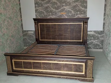 Кровать Капитолий из бука