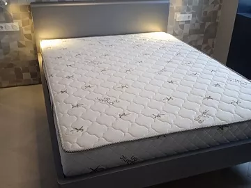 Кровать Данте из сосны