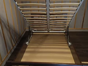 Кровать Сакура из дуба