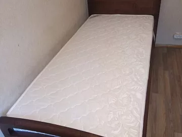 Кровать Бэлиз из дуба
