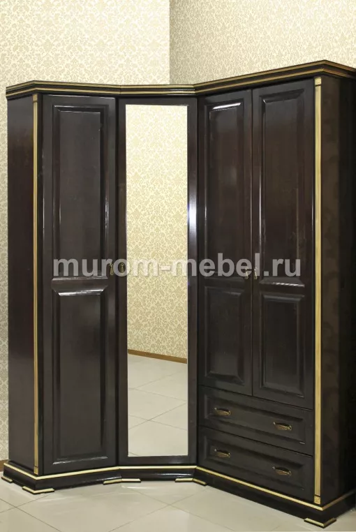 Фото Шкаф угловой из серии "Грета" (сосна, резьба береза) от производителя 'Муром-Мебель'