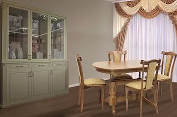 Как выбрать кухонный стол